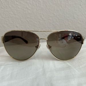 EUC Guess Aviator UV protection GU6830 sun glasses